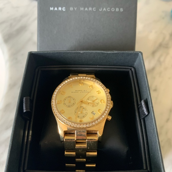 Marc Jacobs Women's Henry Crystal Gold-Tone Watch in Original Box - Picture 5 of 11
